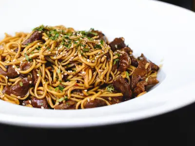 Etli Noodle